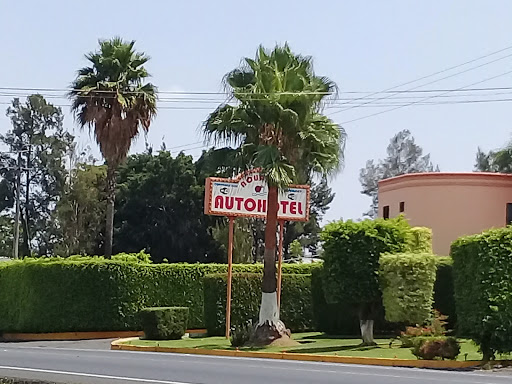 Auto Hotel Acuario, Libramiento Zamora Jacona Norte 2201, 59697 Chaparaco, Mich., México, Motel | Zamora