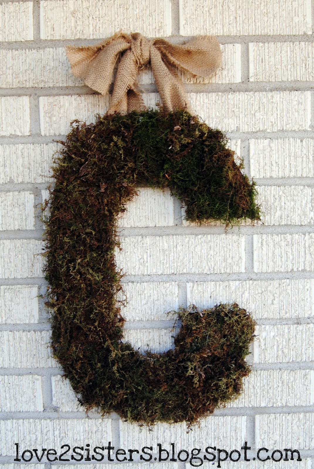 Peace, Love, 2 Sisters: Show and Tell Monday- Moss Initial
