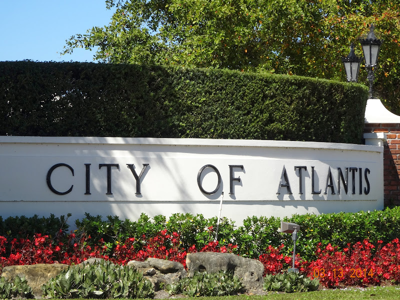 City of Atlantis,FL entrance sign