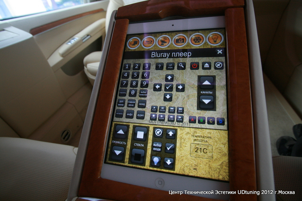 установка apple ipad в автомобиль установка apple ipad