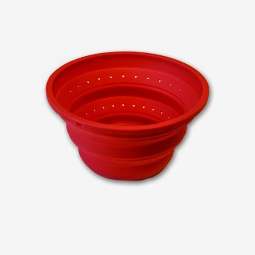  Island Bamboo 8-Inch Collapsible Colander and Steamer, Vibrant Red