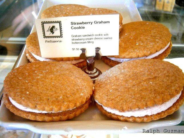 Strawberry Graham Cookies - Julius Meinl in Chicago, Illinois - RatedRalph.com