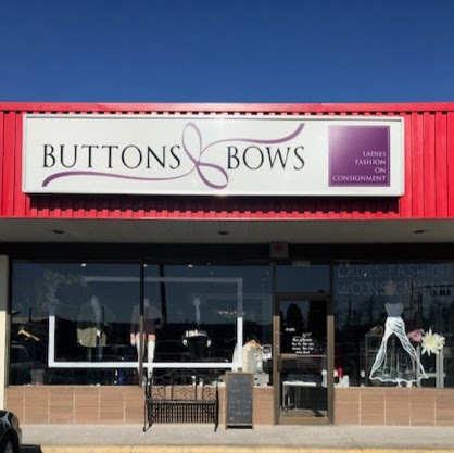 Buttons And Bows Ladies Fashion on Consignment logo