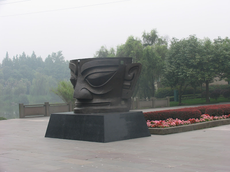 四川纪行之二：蚕丛及鱼凫，开国何茫然——三星堆和金沙遗址