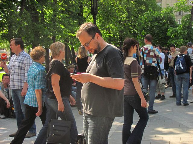 Лагерь хипстеров на Баррикадной. 16 мая, до разгона