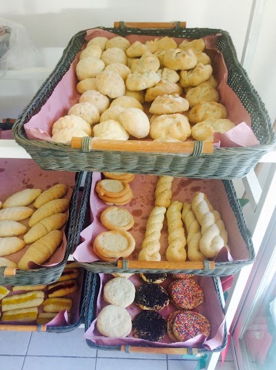 Photos of El pan de mam&aacute;