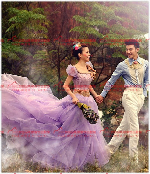 ÁO CƯỚI MÀU TÍM
