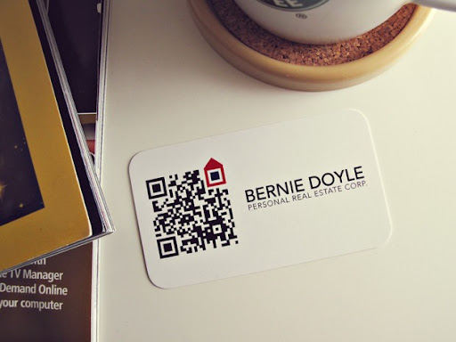 Modern Business Cards | Is it Time for Your Business Cards to Go Digital?