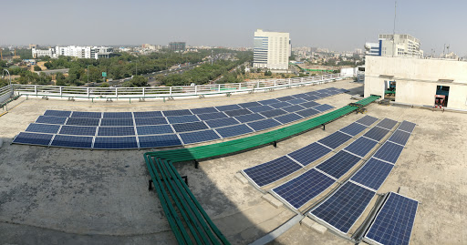 Azure Power, No. 8, Local Shopping Complex, Near Axis Bank, Pushp Vihar, New Delhi, Delhi 110062, India, Energy_and_Power_Company, state UP
