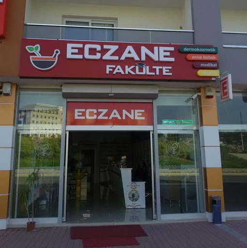 Fakülte Eczanesi logo