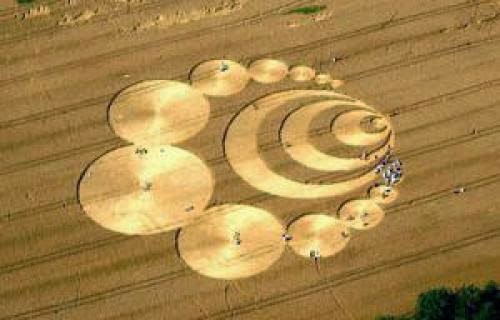 Crop Circles How Two Idiots With Boards Ruined What Should Be A Serious Subject