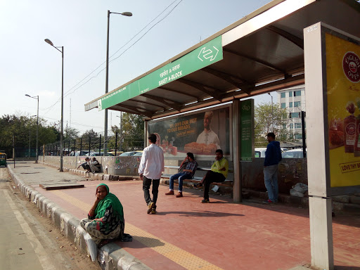 Malviya Nagar Bus Stop, Press Enclave Marg, Block A, Shivalik Colony, Malviya Nagar, New Delhi, Delhi 110017, India, Bus_Interchange, state DL