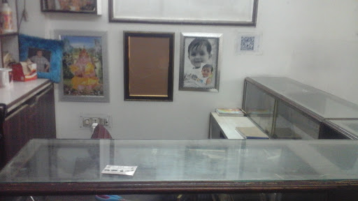 Gupta Colour Lab & Studio, Maiazadpur Chowk, Azadpur, Model Town, Delhi, 110009, India, Photo_Lab, state DL