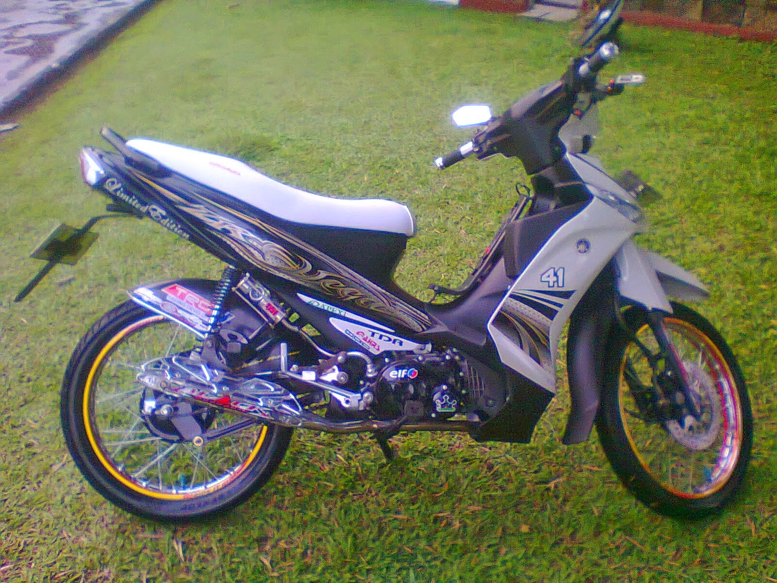 modifikasi motor vega r 2009