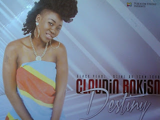 Claudia Bakisa, artiste-musicienne congolaise vivant en Angleterre. PH. Radio Okapi.