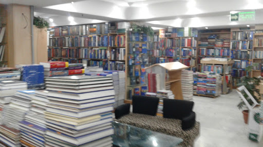 Delhi Book Store, 19, Ansari Rd, Dariya Ganj, New Delhi, Delhi 110002, India, Book_Shop, state DL