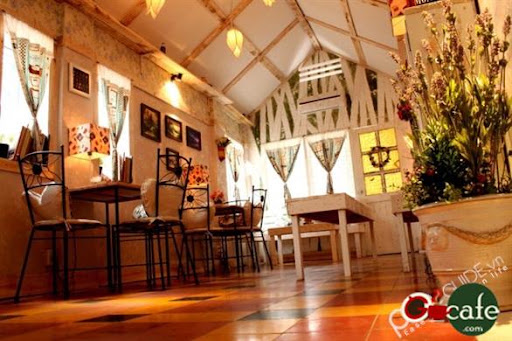 Cafe Gác Hoa