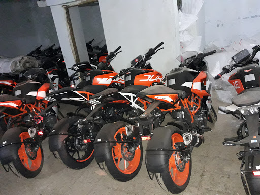 Ashtavinayak motors, shop no.1, opp.maa sherawali kirana store, old bus stop, 5 Ulhasnagar, Gandhi Rd, Ulhasnagar, Maharashtra 421005, India, Motorbike_Shop, state MH