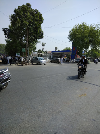 HP Petrol Pump, Purushottam Das Tandon Marg, Darbhanga Colony, Civil Lines, Allahabad, Uttar Pradesh 211017, India, Petrol_Pump, state UP