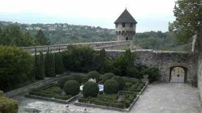 De Bratislava a Budapest en coche con algunas escapadas - Blogs de Europa Este - Día 10. Museo de Historia de Budapest y paseo por la colina del castillo. (2)