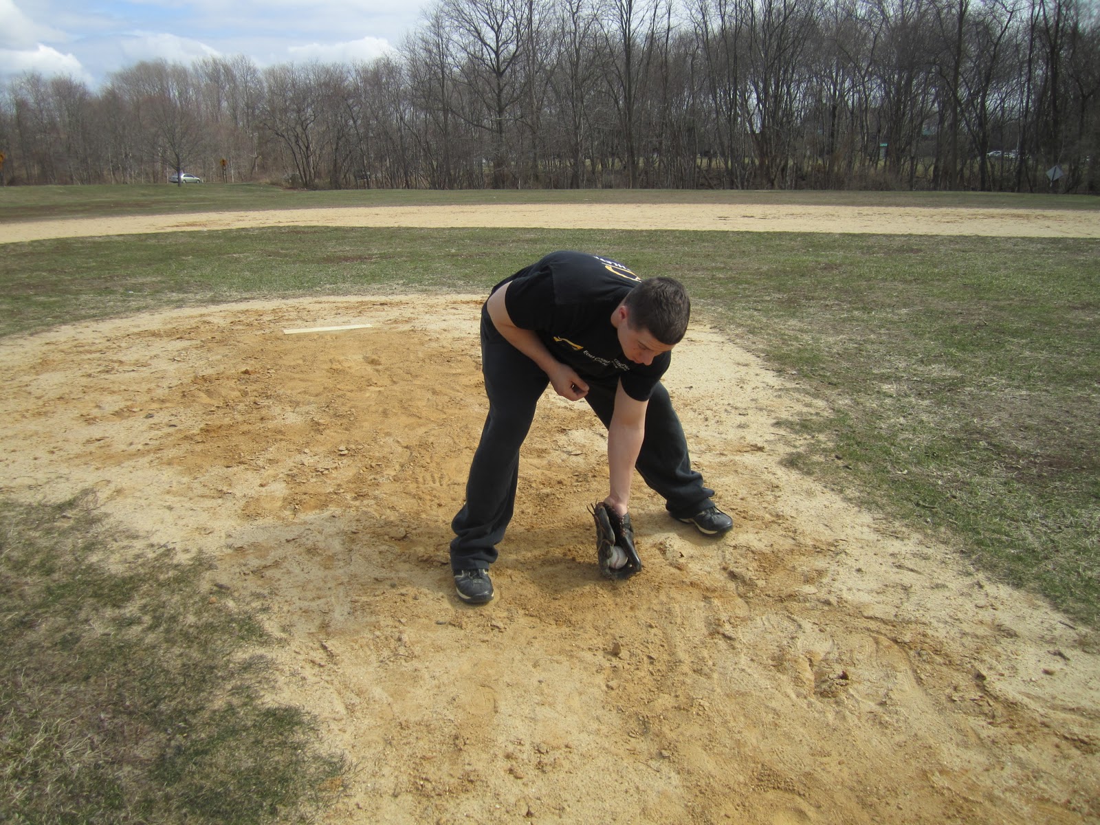 Biomechanics of Baseball Movement 2 Fielding a Ground Ball off the Mound