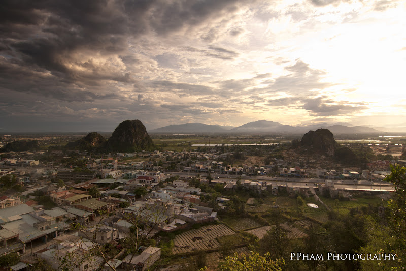 IMAGE: https://lh4.googleusercontent.com/-W6cdYQYnS4Q/TiCMOWw6qGI/AAAAAAAAARA/a_IdUmoAt50/s800/IMG_9713.jpg