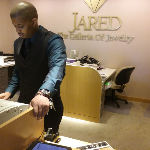 Jewelry Store «Jared The Galleria of Jewelry», reviews and photos, 6100 Capital Blvd, Raleigh, NC 27616, USA