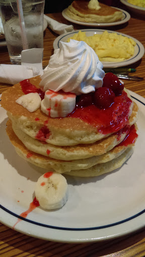 Restaurant «IHOP», reviews and photos, 100 Asbury Ave, Evanston, IL 60202, USA
