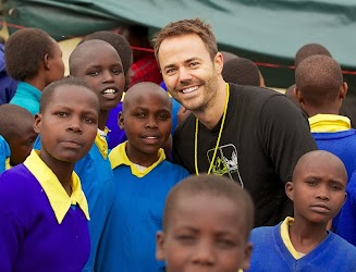Club Penguin Blog: Billybob in Kenya!