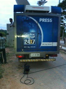 Suvarna News OB Van that arrived before even the attacker did