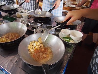 Chiang Mai - Curso de cocina / Visita de la ciudad / Night Bazaar - Por Tierras de Siam (9)