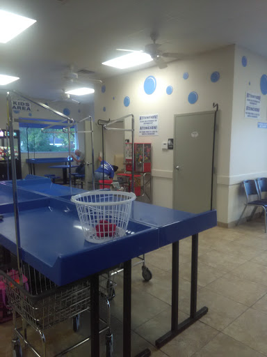 Laundromat «Mr. Bubbles Laundromat», reviews and photos, 3443 E Silver Springs Blvd, Ocala, FL 34470, USA