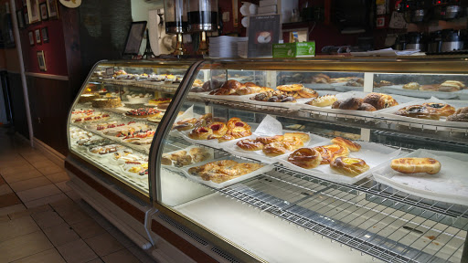 Bakery «cafe de paris bakery», reviews and photos, 2300 Gulf Blvd, Indian Rocks Beach, FL 33785, USA