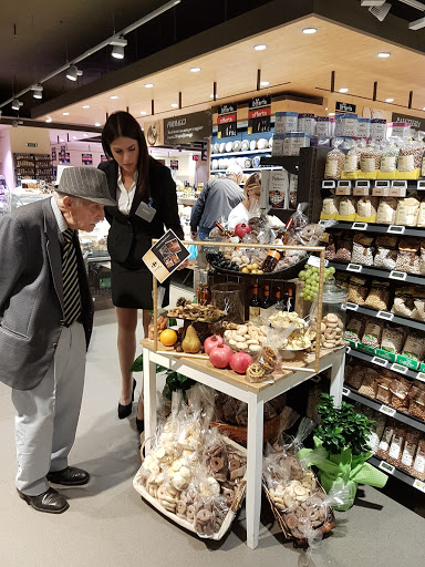 Carrefour Market