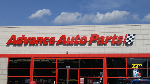 Auto Parts Store «Advance Auto Parts», reviews and photos, 5430 N Springboro Pike, Dayton, OH 45449, USA