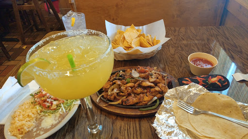 Mexican Restaurant «Cinco Amigos», reviews and photos, 1 N Willow Ave, Cookeville, TN 38501, USA