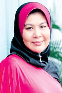 Biodata Erma Fatima