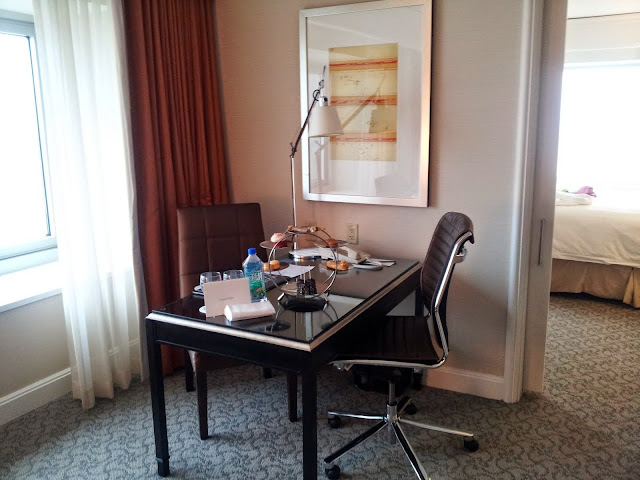 Corner suite, Four Seasons Hotel Chicago