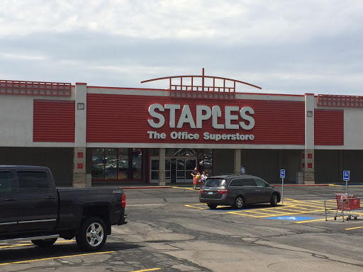 Office Supply Store «Staples», reviews and photos, 4043 Riverdale Rd, Ogden, UT 84405, USA