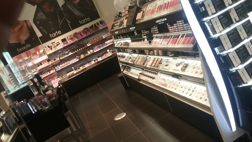Cosmetics Store «SEPHORA», reviews and photos, 13 W Colorado Blvd, Pasadena, CA 91105, USA