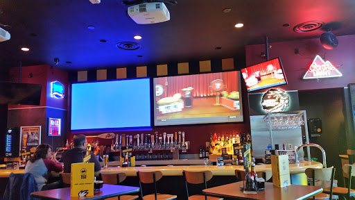 Chicken Wings Restaurant «Buffalo Wild Wings», reviews and photos, 14643 Edgewood Dr N #100, Baxter, MN 56425, USA