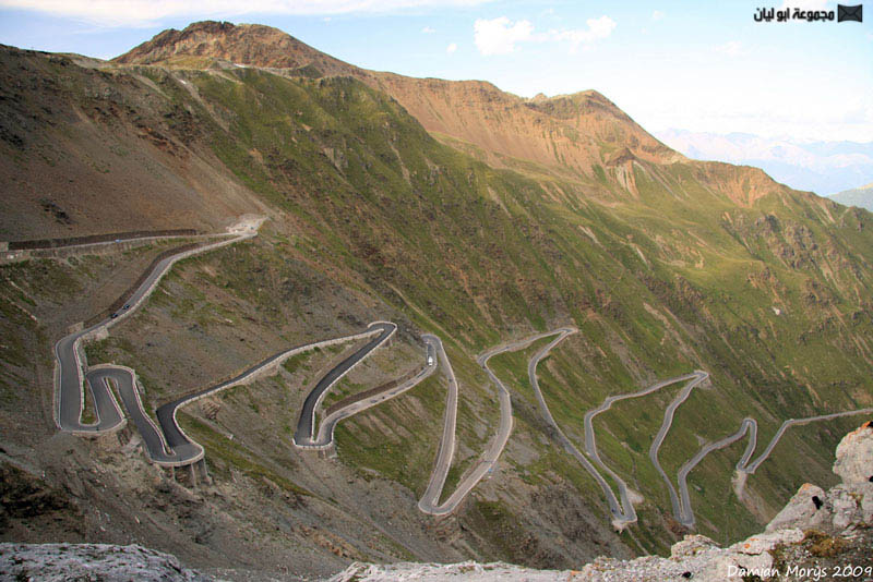 من اخطر واجمل الطرق بين الجبال الساحرة Stelvio-pass-eastern-alps-italy