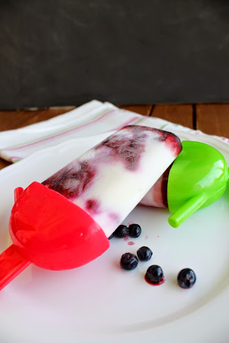 Not 2 late to craft: Gelats de iogurt i nabius / Blueberry yogurt popsicles