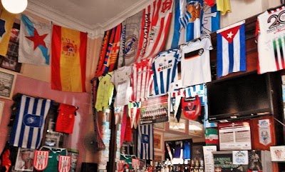 Photos of Caf&eacute; Bilbao