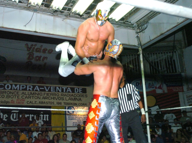 Lucha libre. La lucha libre, un deporte con muchos seguidores.