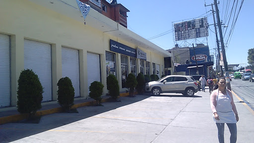 Bajaj Tultitlan, Av José López Portillo, Mayorazgo de Tultitlan, 54910 Fuentes del Valle, Méx., México, Tienda de motocicletas | EDOMEX