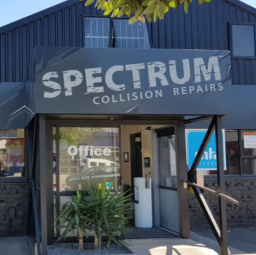 Spectrum Collision Repairs logo