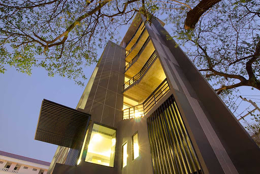 The Mirror Serviced Apartments