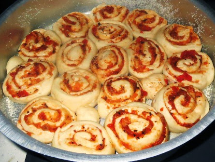 Pesto Swirl Rolls Recipe | Easy Cheesy Bread Rolls | Written by Kavitha Ramaswamy of Foodomania.com