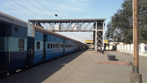 Gevra Road, Gevra Station Rd, Vikas Nagar, Kusmunda, Chhattisgarh 495454, India, Train_Station, state CT
